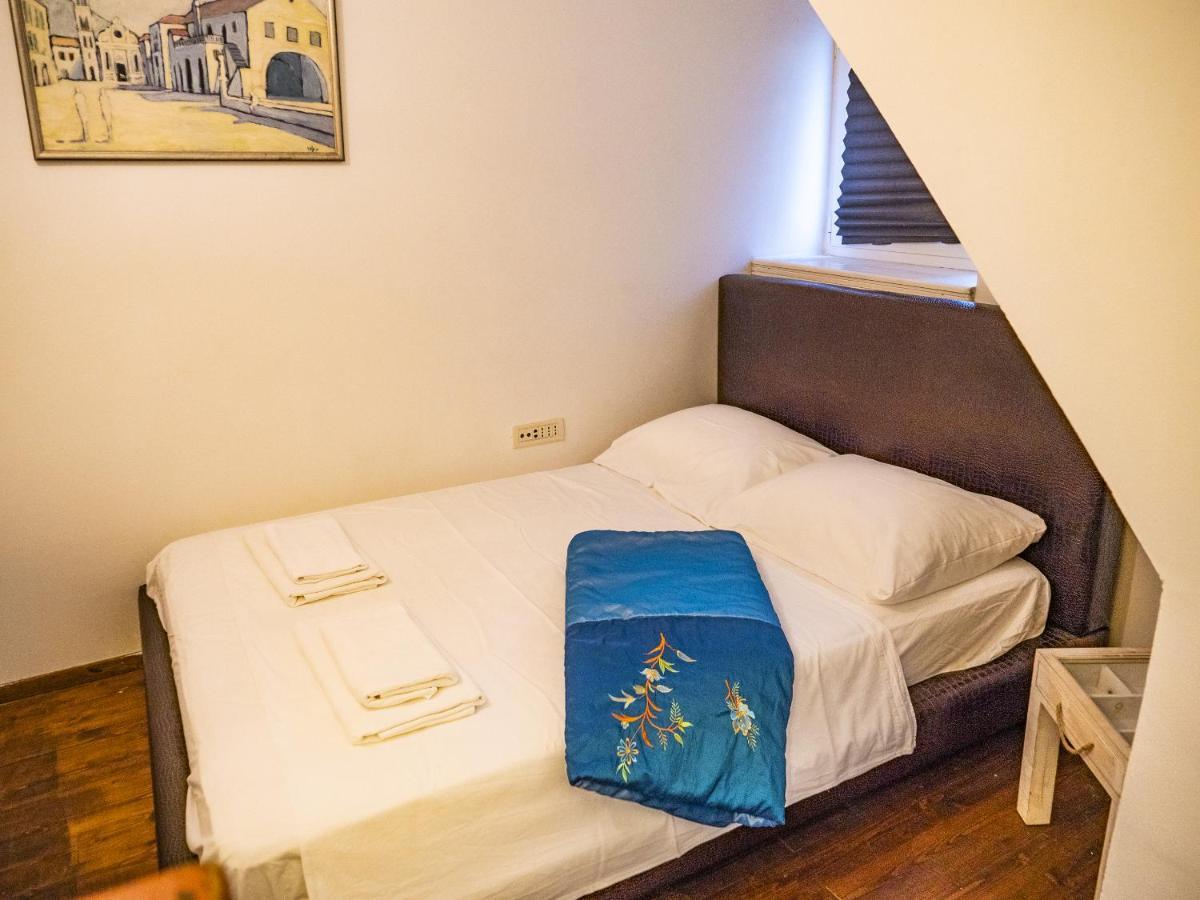 Central Art House Hvar フヴァル エクステリア 写真