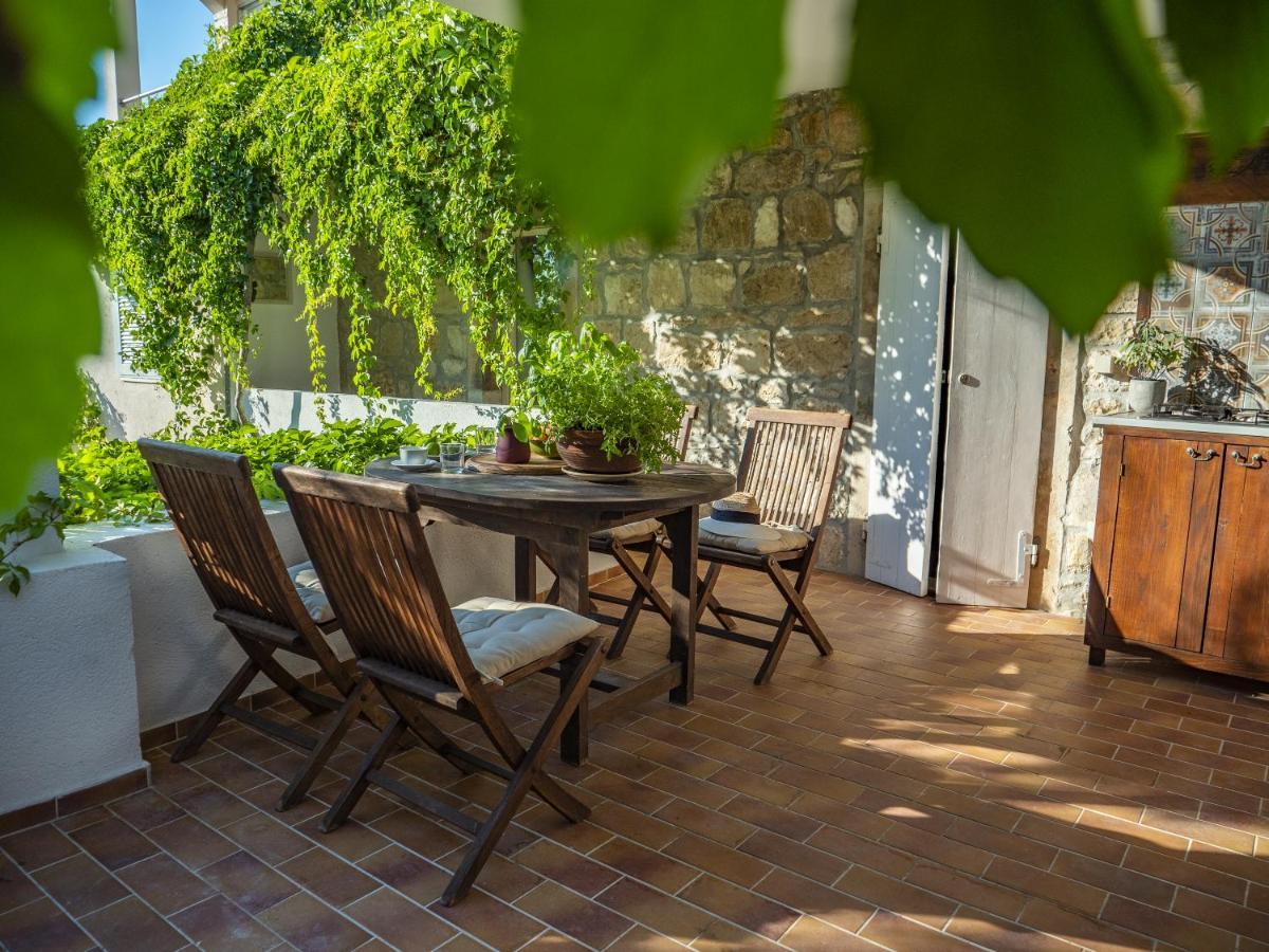 Central Art House Hvar フヴァル エクステリア 写真